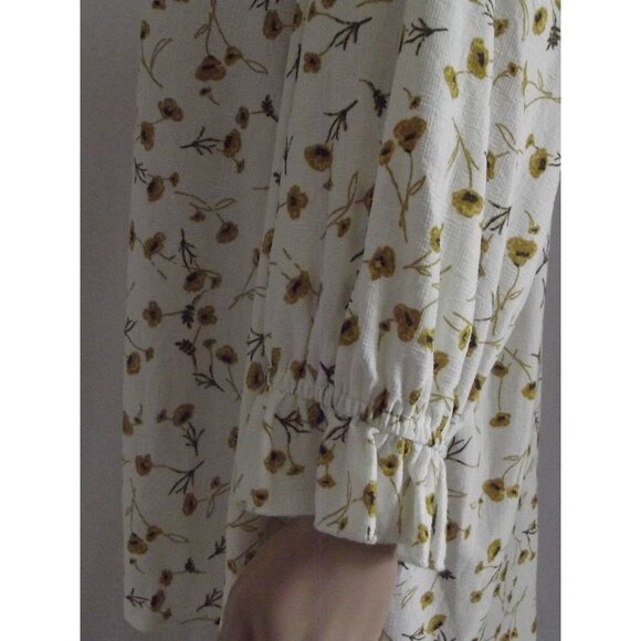 Melloday Blouse Womens Size 2X White Gold Floral Print Ruffle V-neck textured - Picture 9 of 12